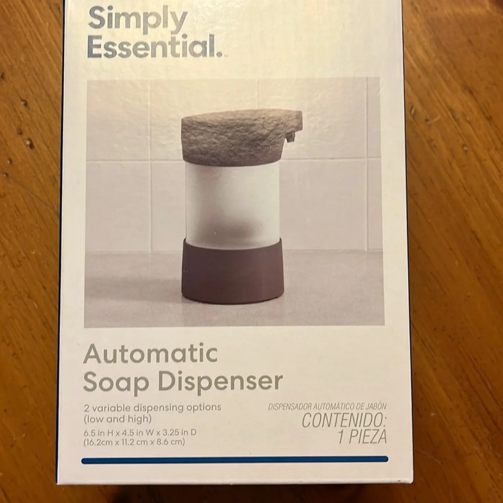 NWT Simply Essential Automatic Soap Dispenser in color gray.
